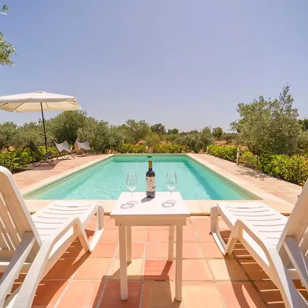 Σπίτι διακοπών 3 Bedroom In